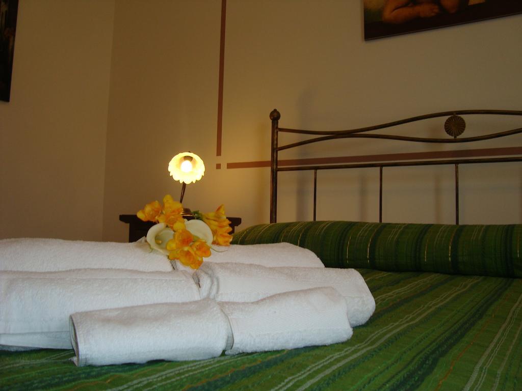 La Ninfea Bed and Breakfast Valderice Esterno foto