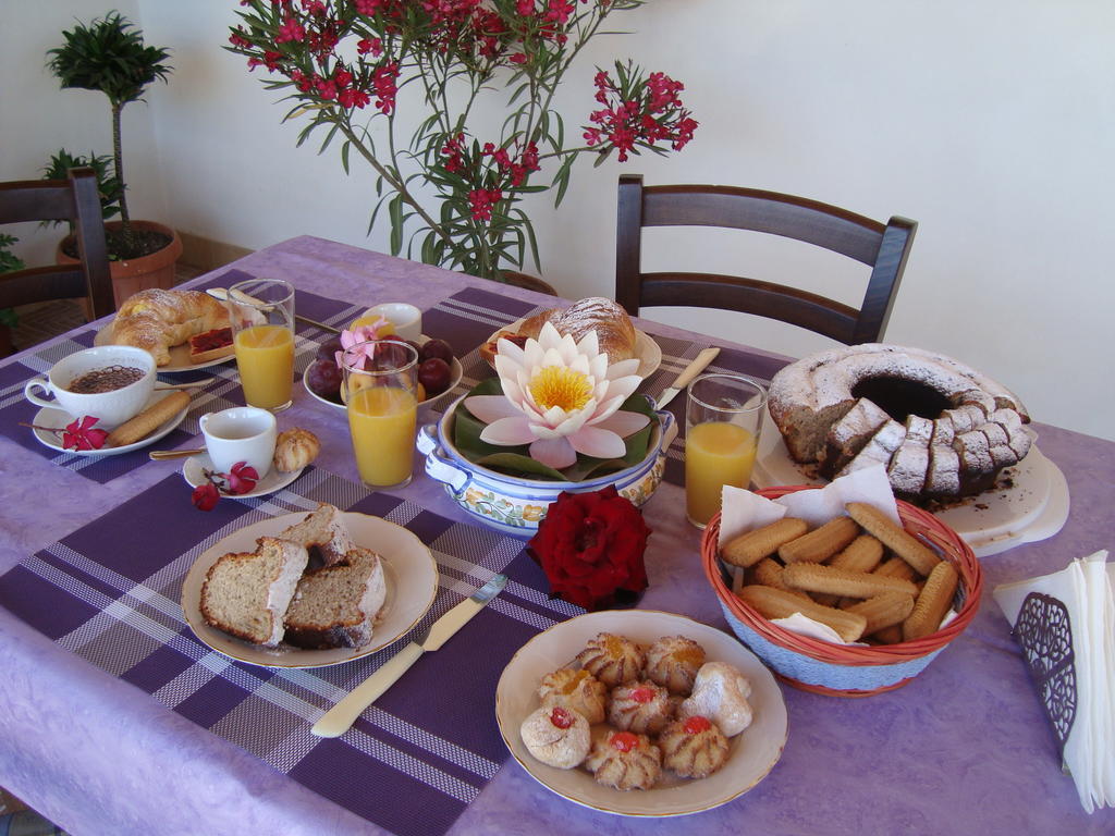 La Ninfea Bed and Breakfast Valderice Esterno foto