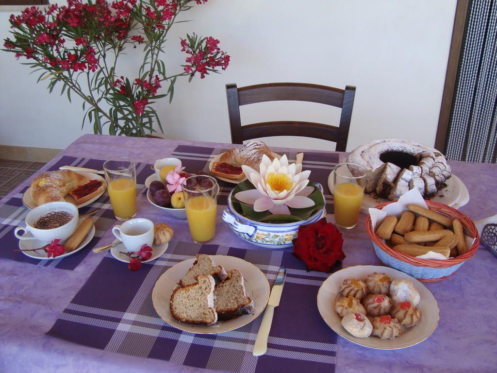 La Ninfea Bed and Breakfast Valderice Esterno foto